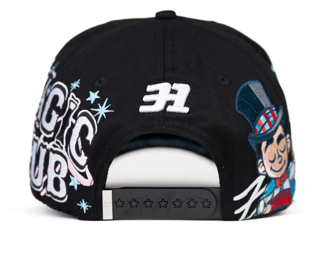THIRTY ONE - MAGIC CLUB
