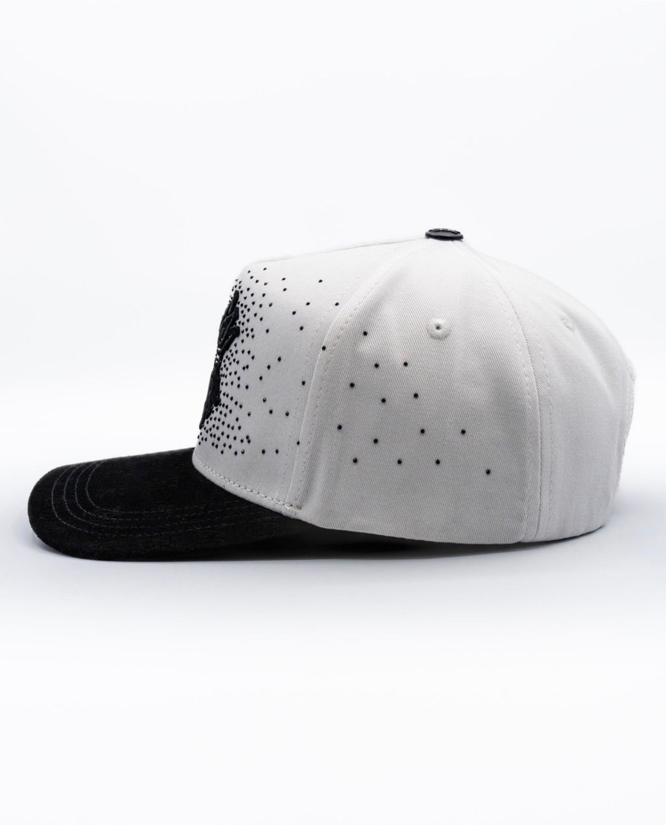 AMR 4 LETRAS WHITE