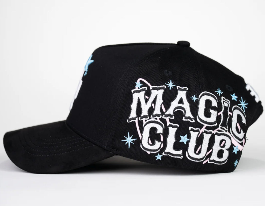 THIRTY ONE - MAGIC CLUB