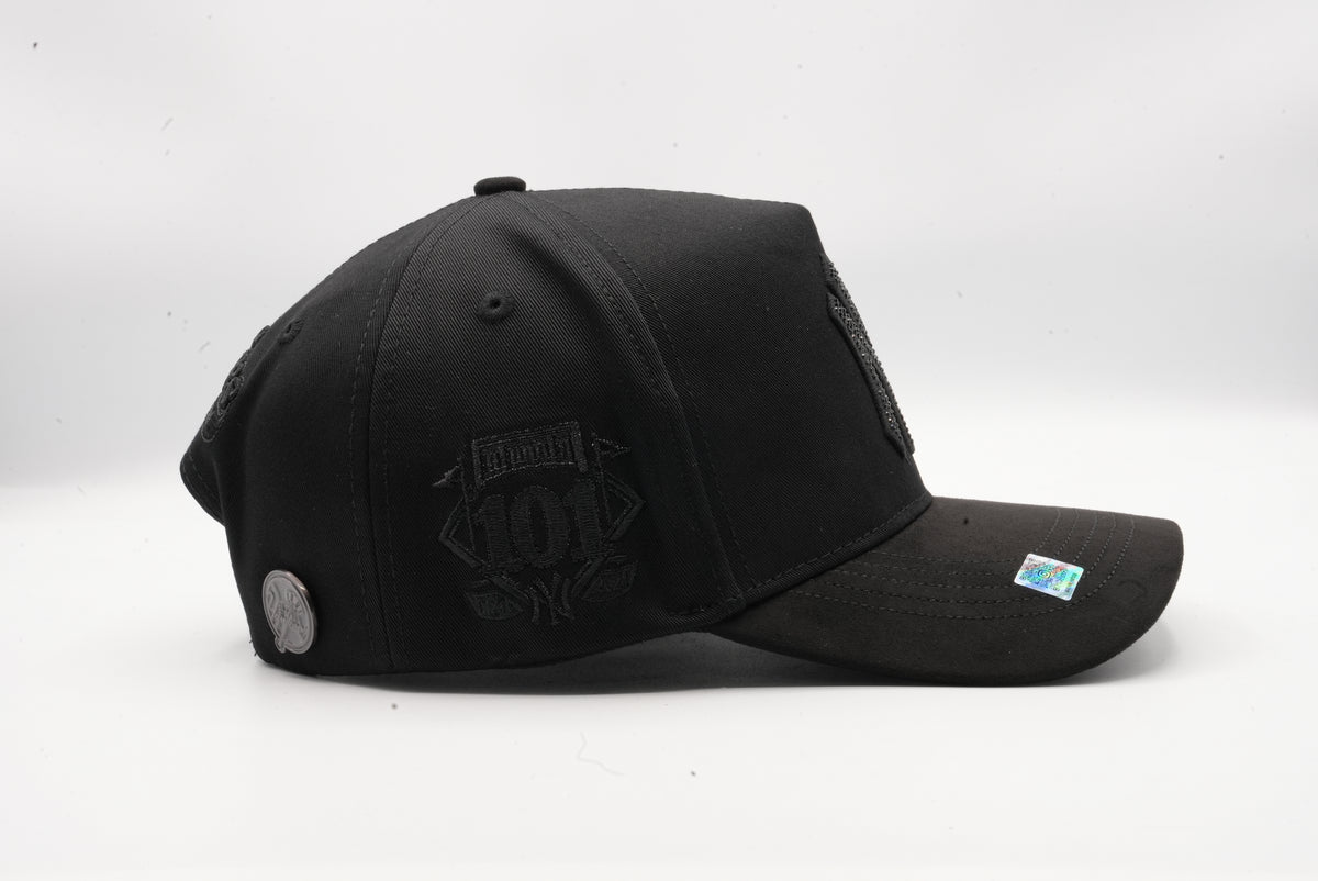 NY TOTAL BLACK
