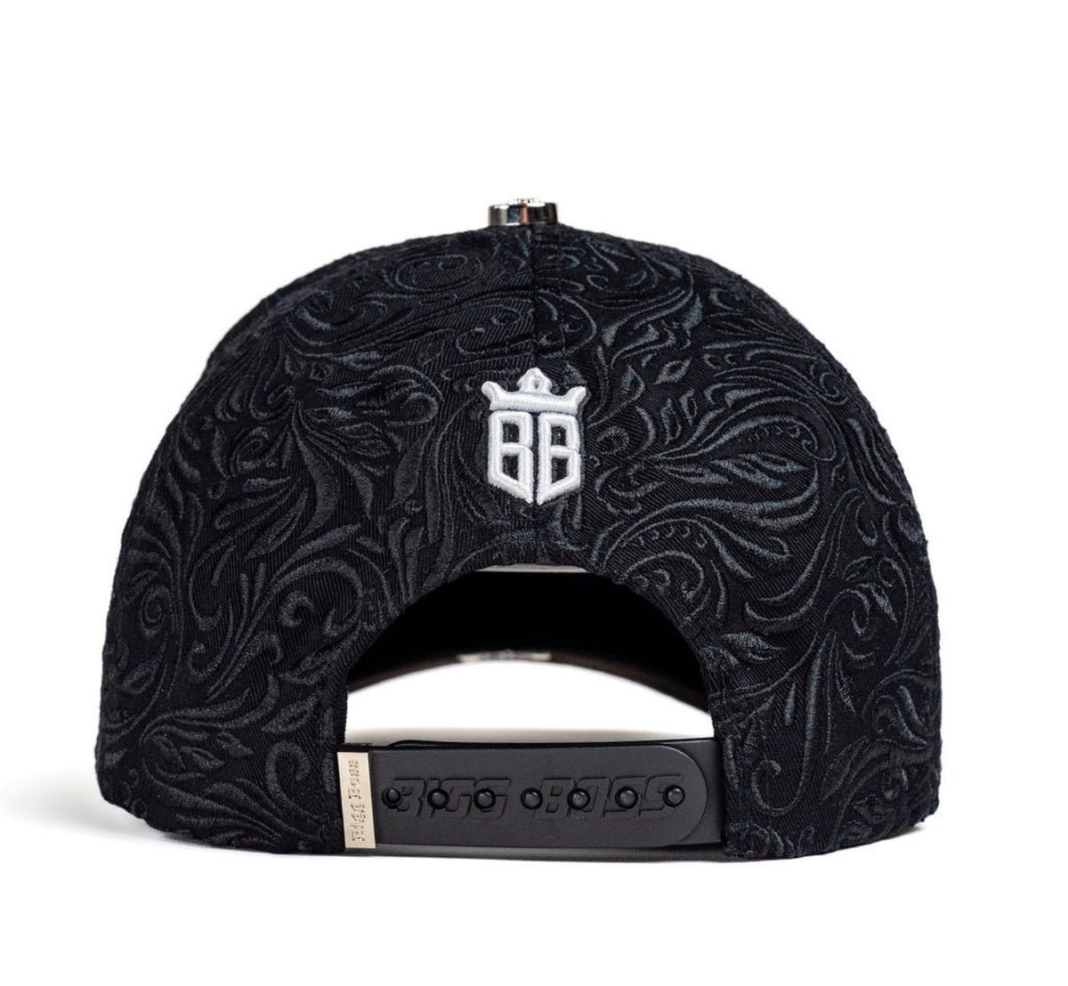 Black embroidered Los Ángeles