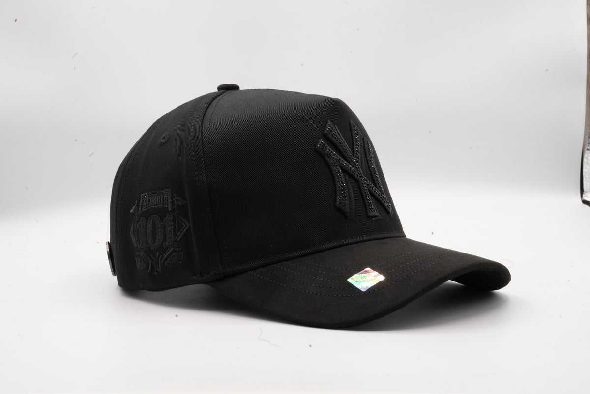 NY TOTAL BLACK