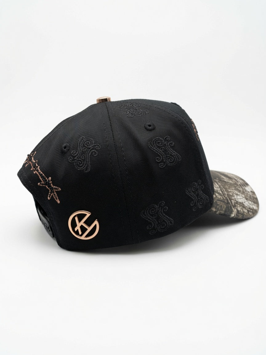 B CAMO