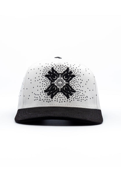 AMR 4 LETRAS WHITE
