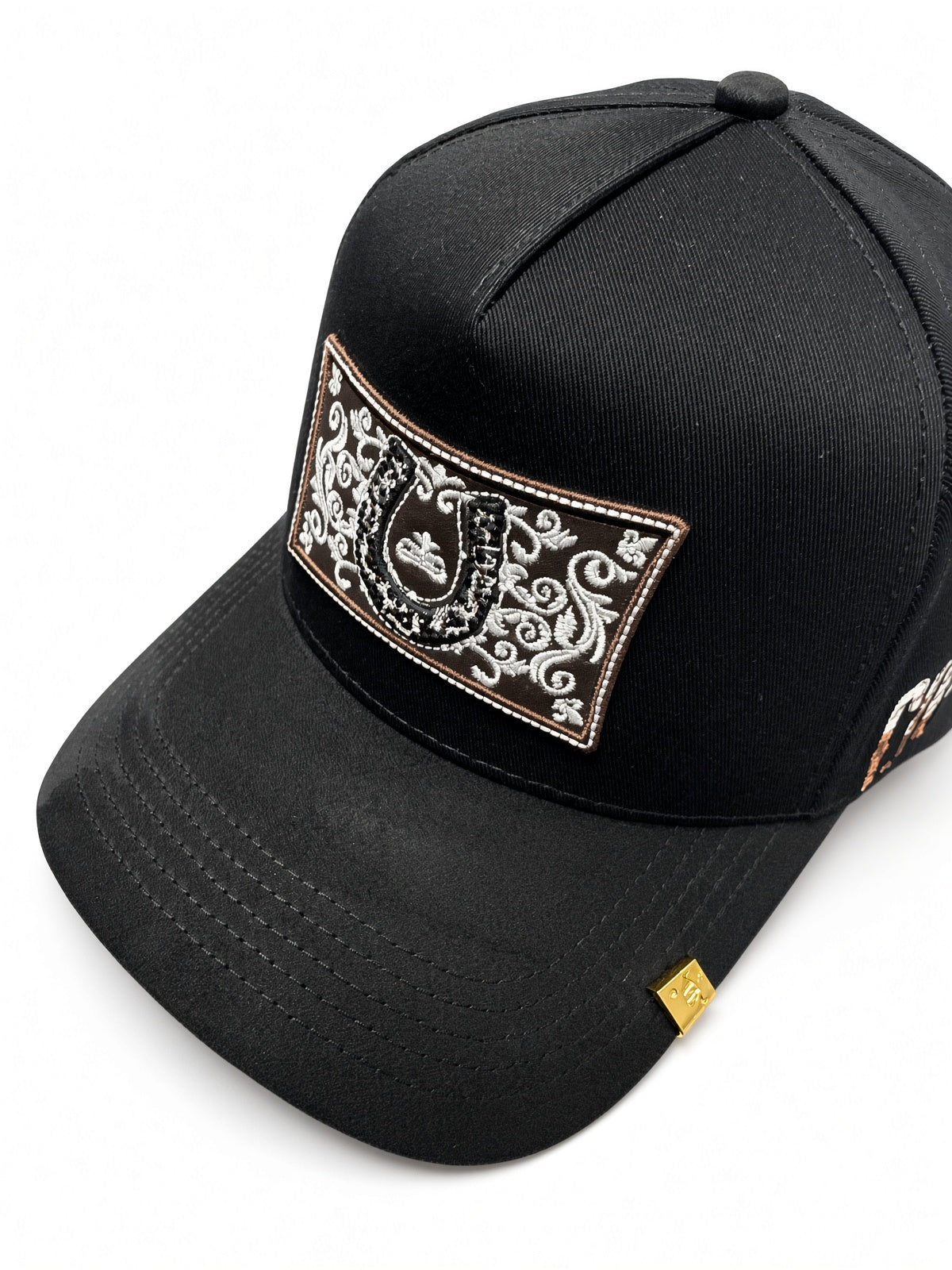 COWBOY BLACK