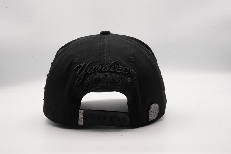 NY TOTAL BLACK