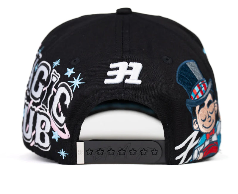 THIRTY ONE - MAGIC CLUB