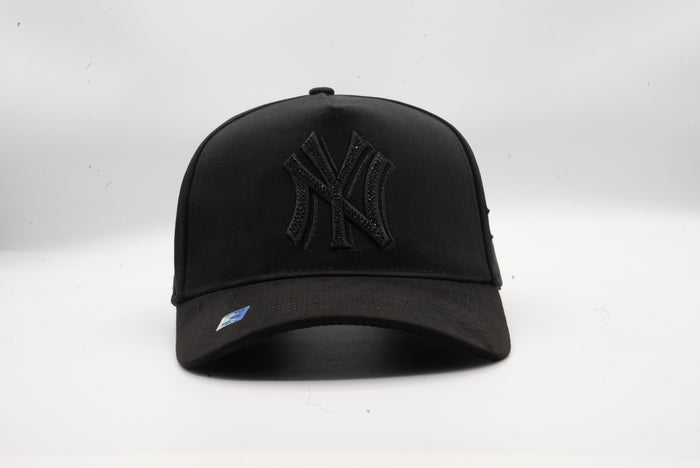 NY TOTAL BLACK