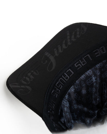 SAN JUDAS TOTAL BLACK