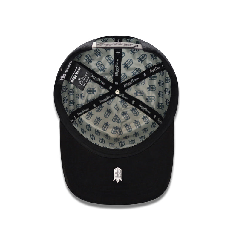 LA CRUZ BLACK